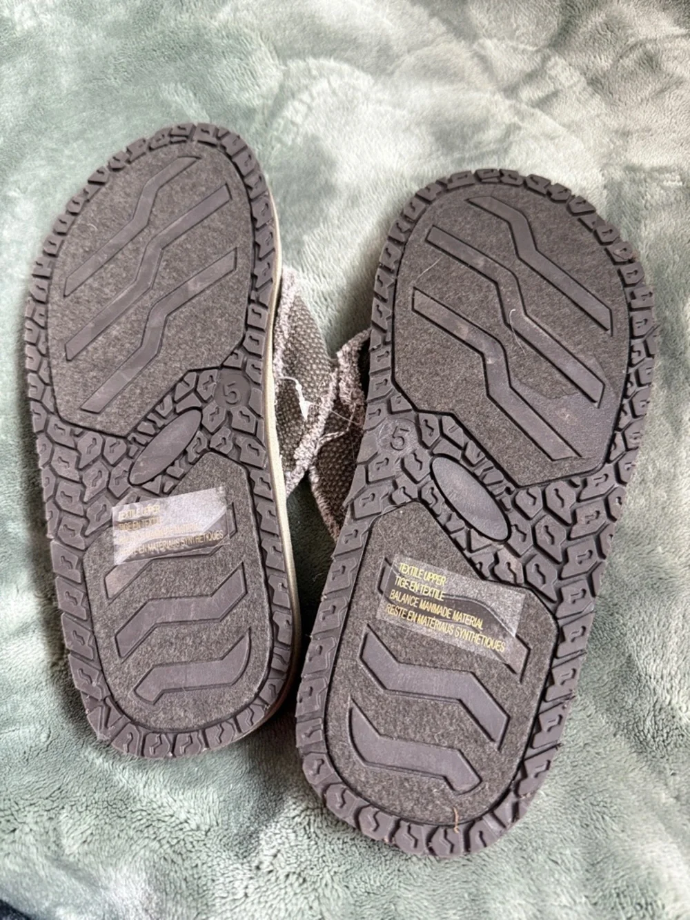 Harper Canyon Taupe/Brown Frayed-Edge Flip Flops